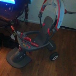 Radio flyer 4 in 1 stroll and trike tricycle