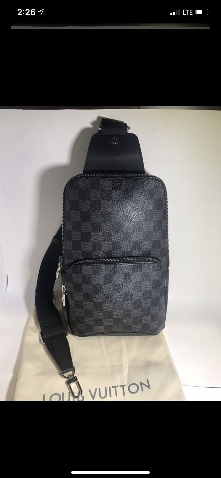 Louis Vuitton Avenue sling bag