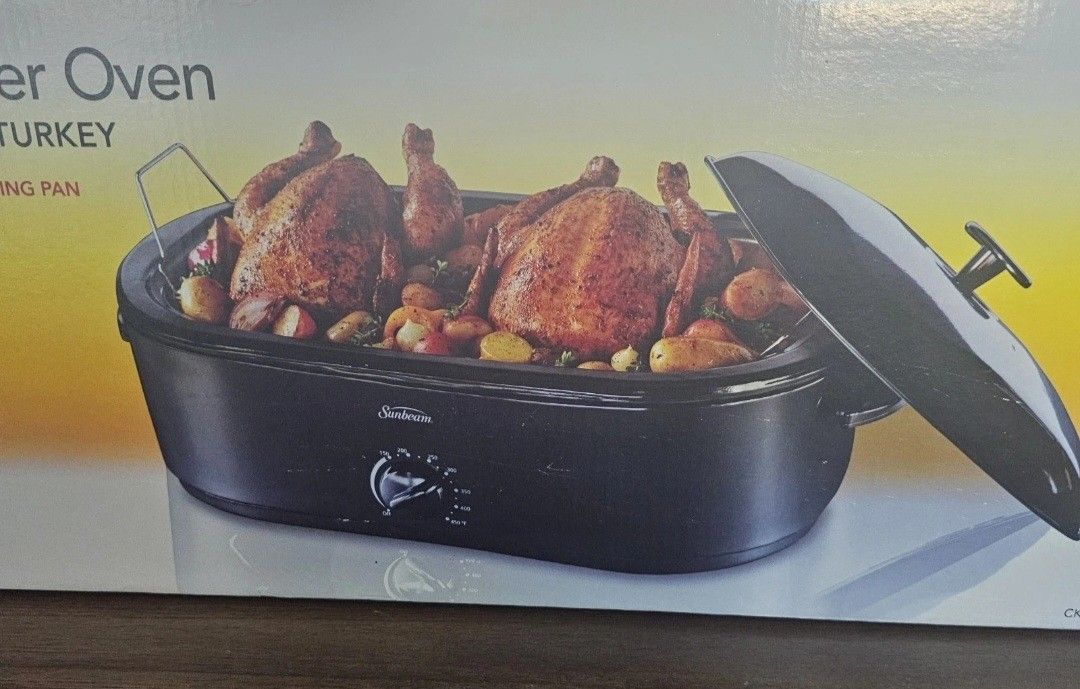 Sunbeam 16 QT Roaster Oven Electric