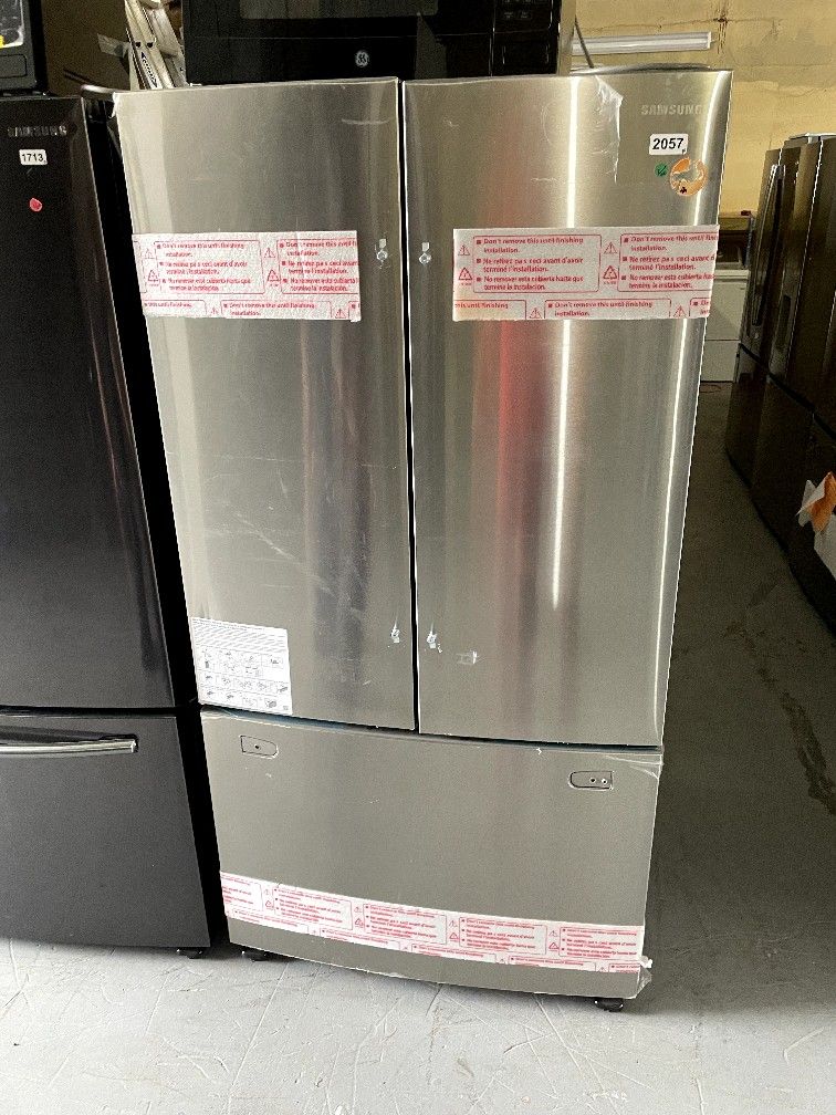 SAMSUNG 36” FRENCH DOOR REFRIGERATOR STAINLESS STEEL $800