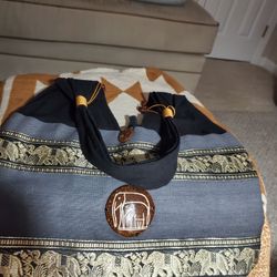 New tote Elephant  Bag $10