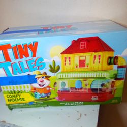 Tiny Tales Comfy House Small Pet Habitat