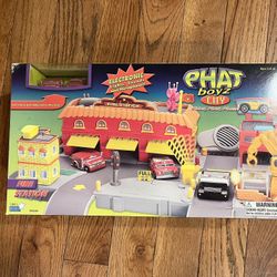 Phat Boyz City Fire Station Playset 2 Car New Vintage Y2K 2003 Toy Toys RARE