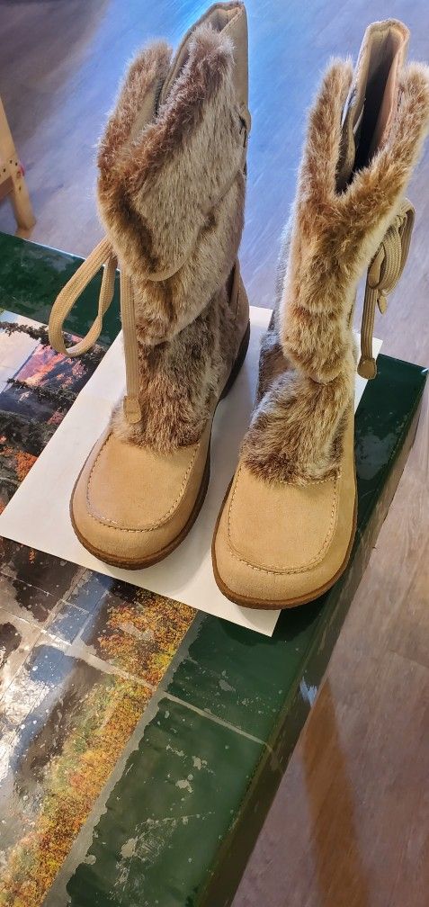 Women Boots