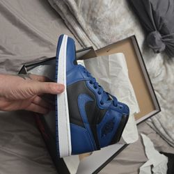Jordan 1 High Marina Blue Size 8M 