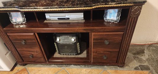 Tv Stand with Tv