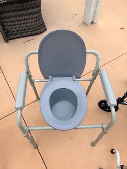 Bedside toilet