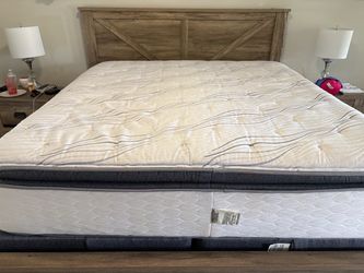 King size Serta Mattress