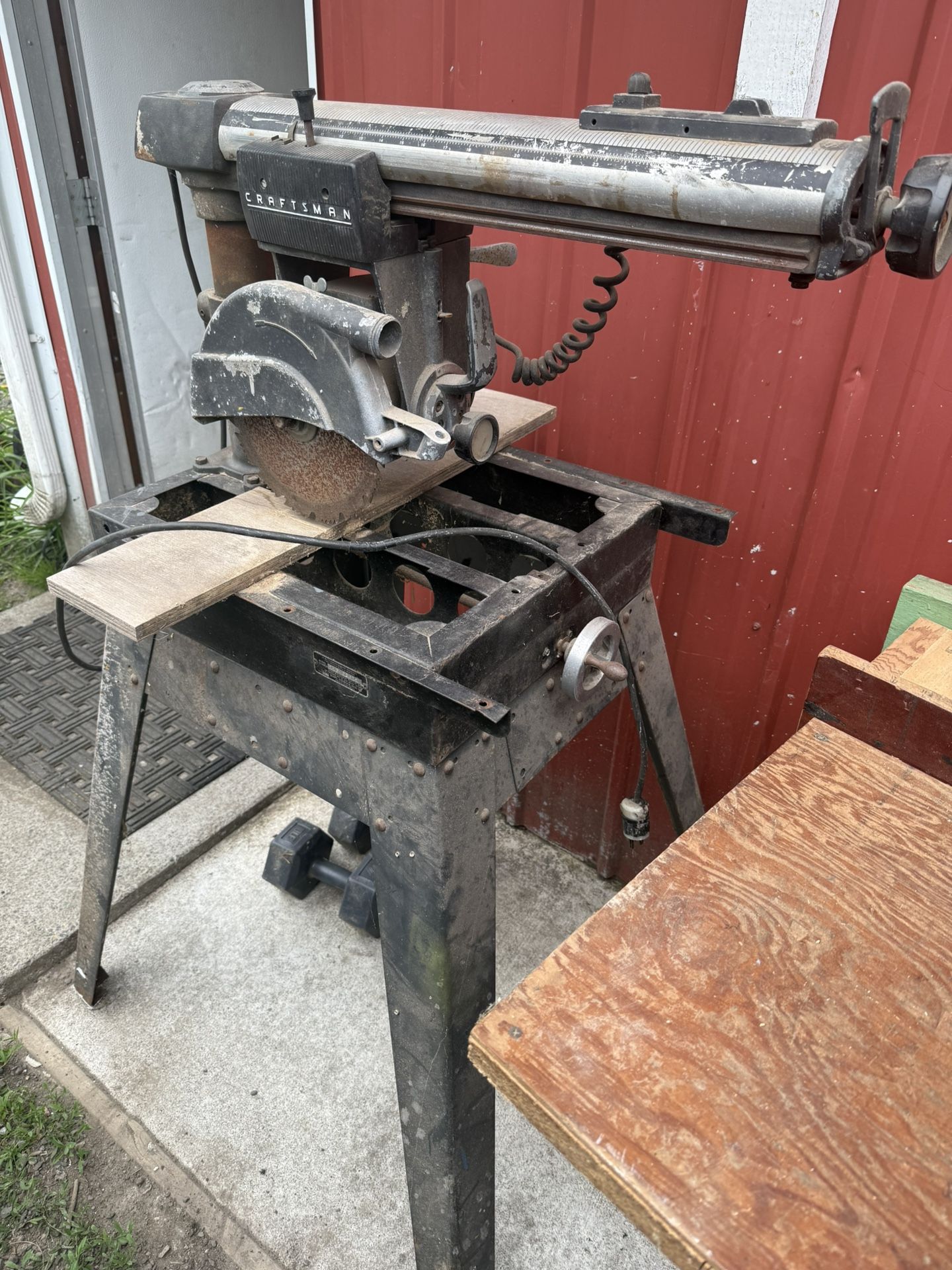 Radial Arm Saw Make An Offer 