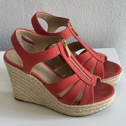 Michael Kors Platform Sandals 5.5