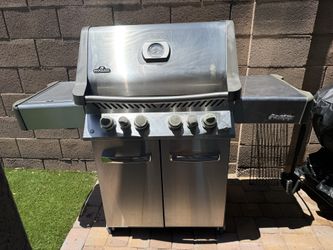 Napoleon grill