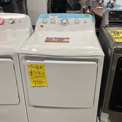 WHITE GAS GE DRYER