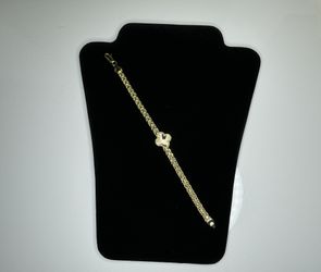 Gold plated bracelets -four clover
