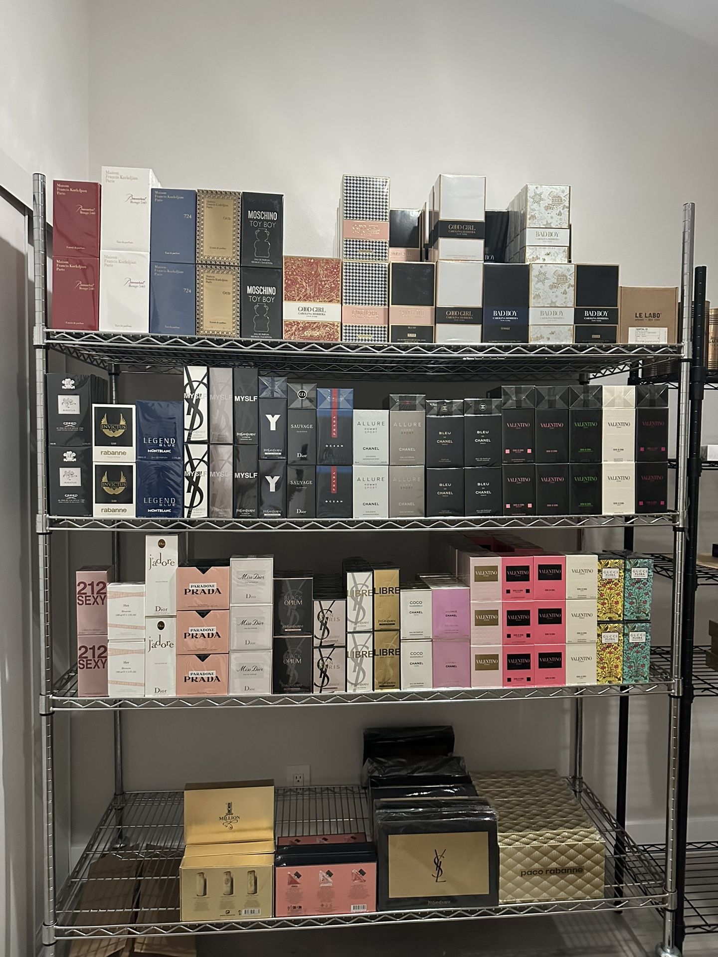 Colognes And Perfumes