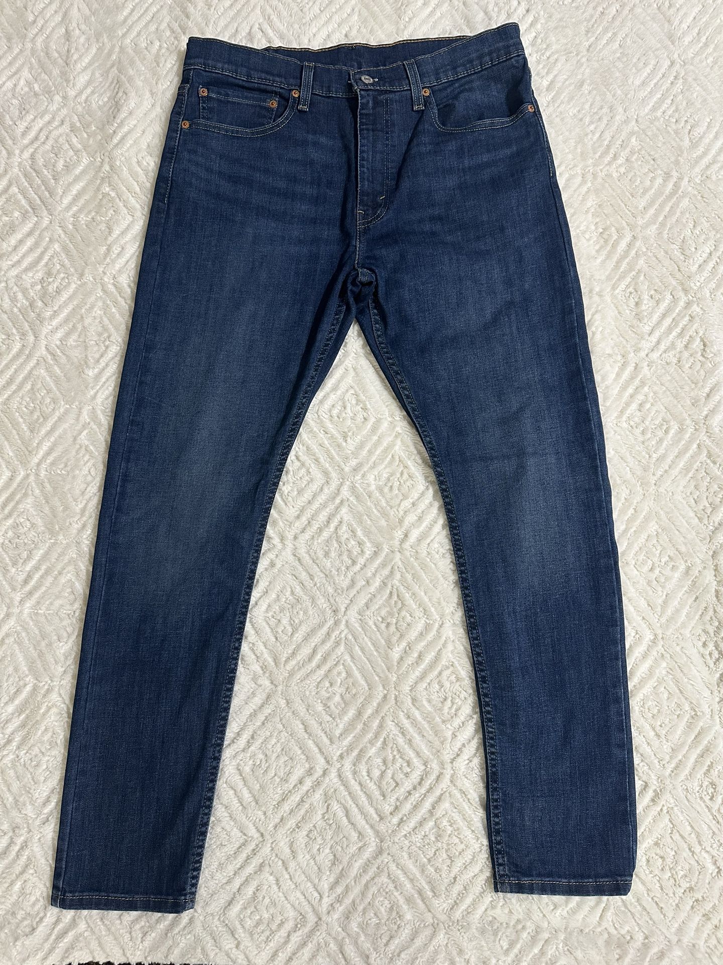 Levi’s 512