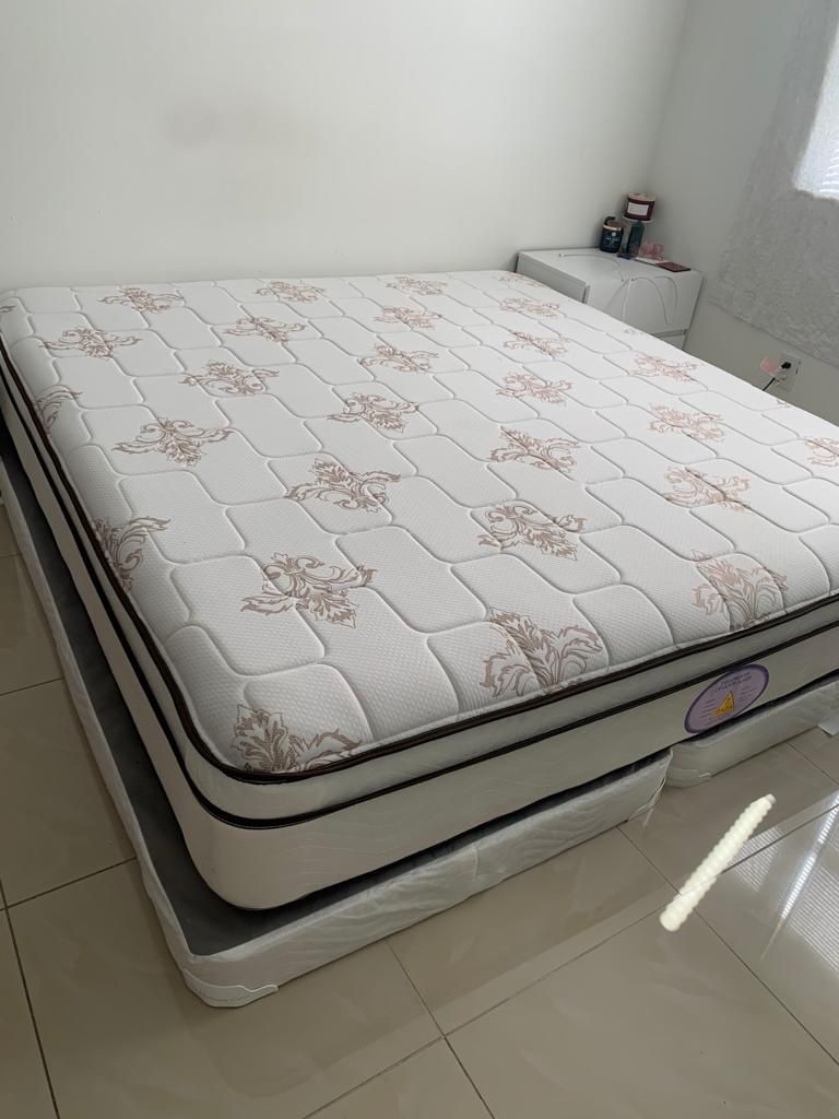 New King Mattress And Box Springs 