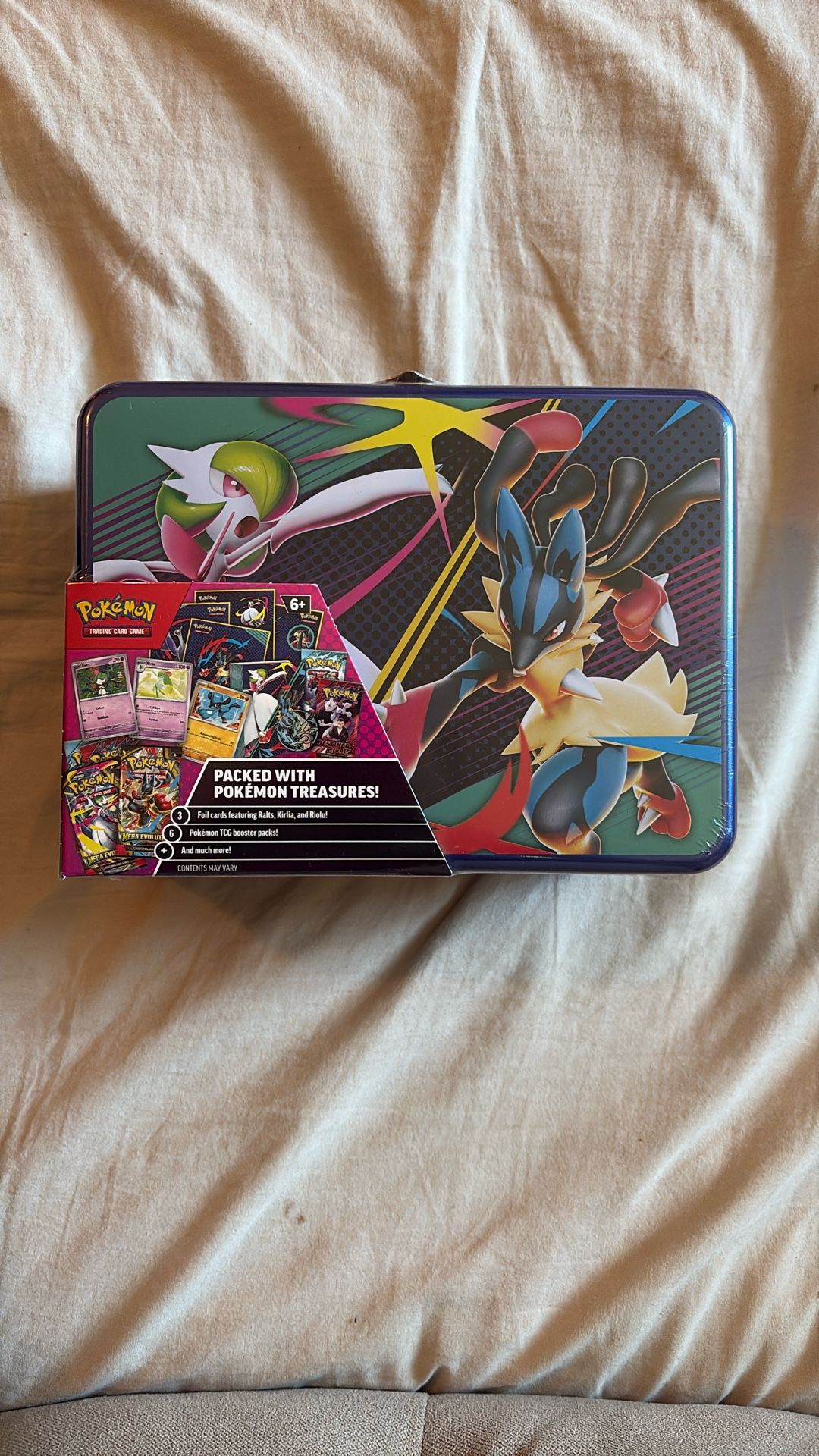 Pokemon Collector Chest