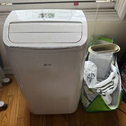 LG 10,000 BTU Portable Air Conditioner and Dehumidifier