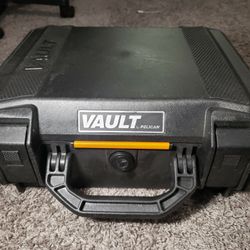 Vault Pelican v200