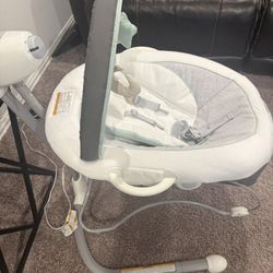 Graco Baby Swing