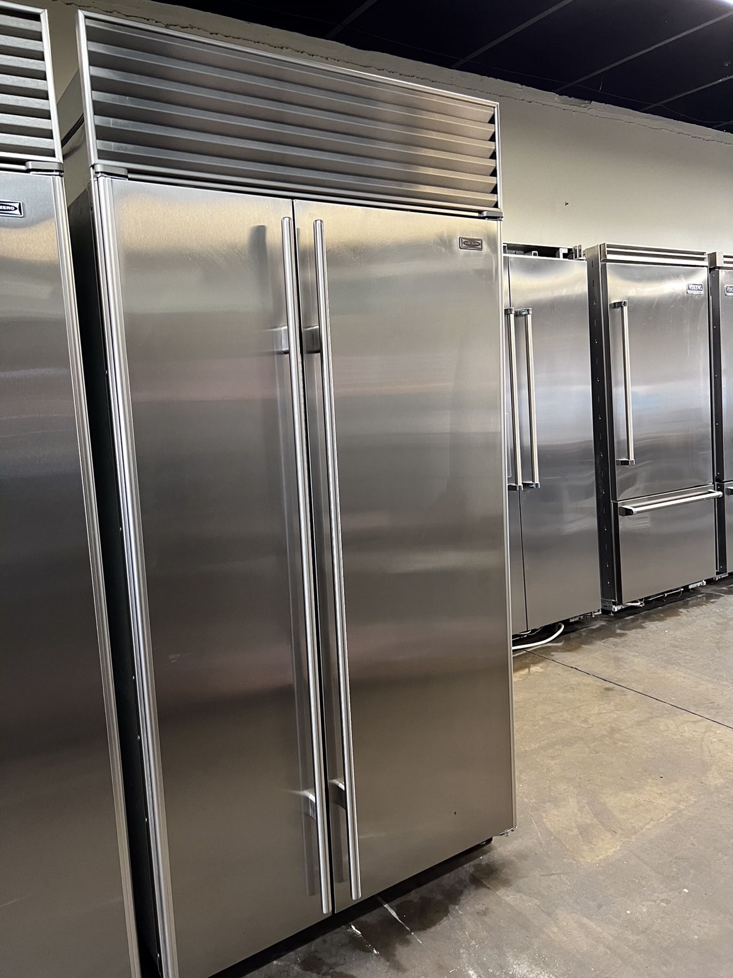 Sub Zero 42” Wide Built In Stainless Steel Side By Side...
