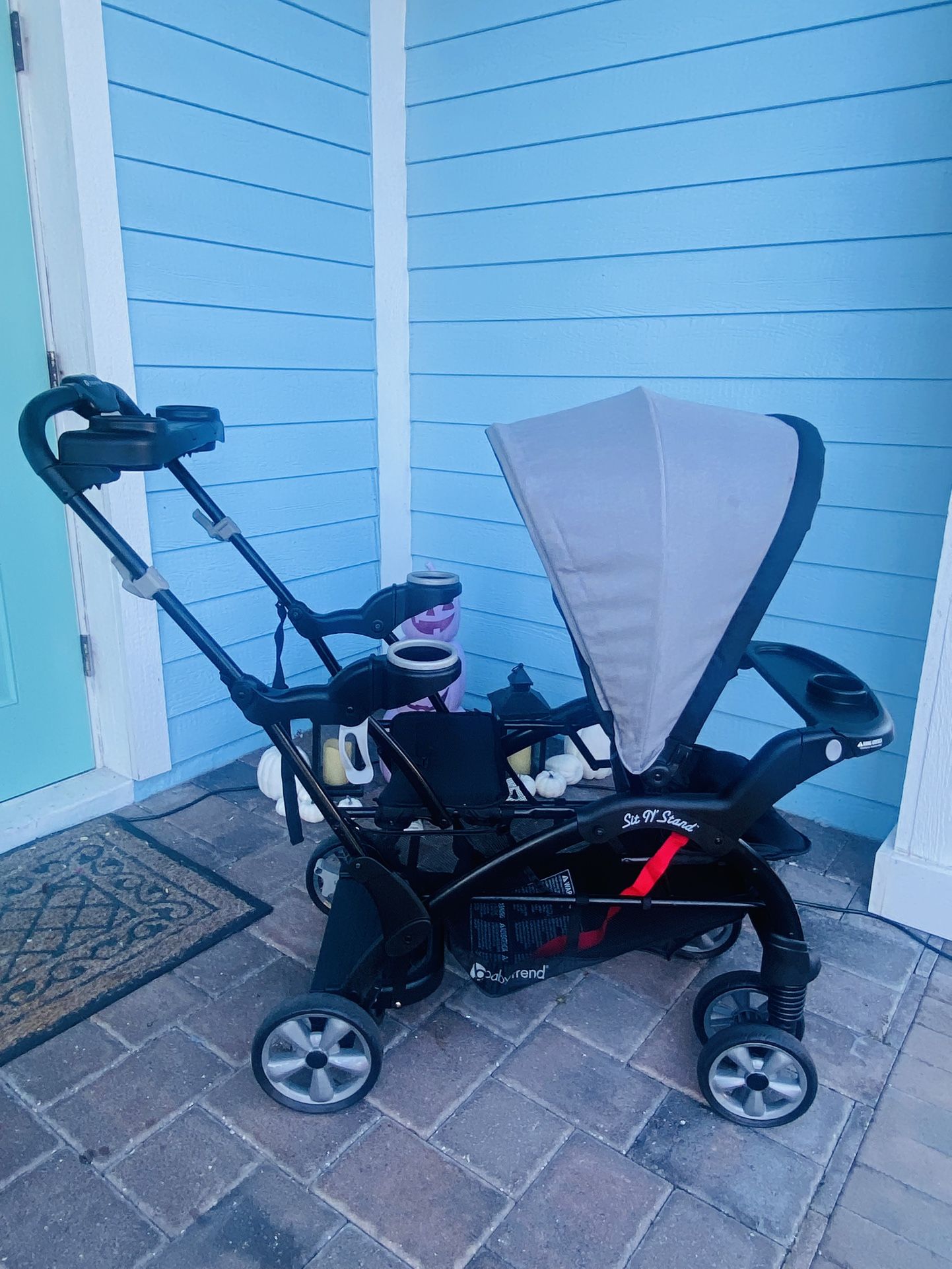 Baby Trend Sit N Stand Stroller -LiKE NEW -BARELY USED!!