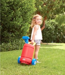 Little Tikes Easy Hit Golf Set.