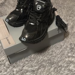 Balenciaga Runner Brand New 1:1