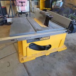 DeWalt Table Saw