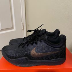 Womens Kobe 8s