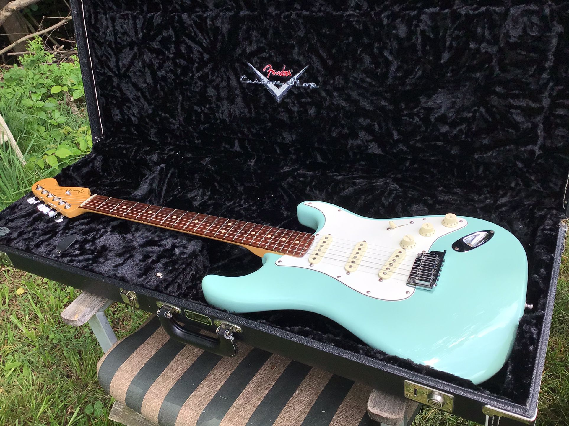 Fender USA Custom Shop Stratocaster W/Case And Paperwork 
