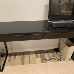 IKEA - Micke Desk