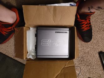Amp 500 Watt Real Good Amp I Have Two So I'll Get Rid Of 1