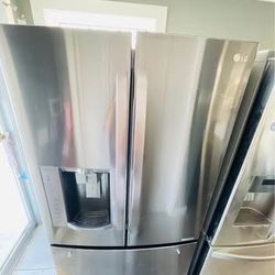 LG French Door Refrigerator Black Stainless Steel Color (some Scratches) 