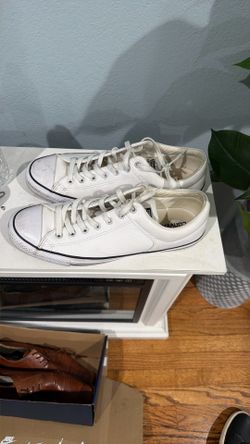 Size 13 Men’s Leather Converse All-Star Shoe