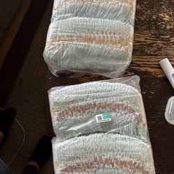 Size 1 Pampers 164 Count
