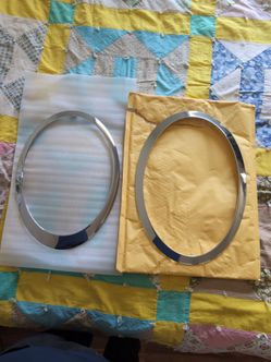 Mini Cooper Driver's Side (left) Headlight Trim