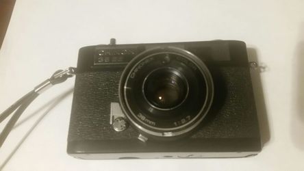 Chinon 35EE film camera