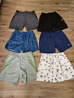 Shorts  Size  m