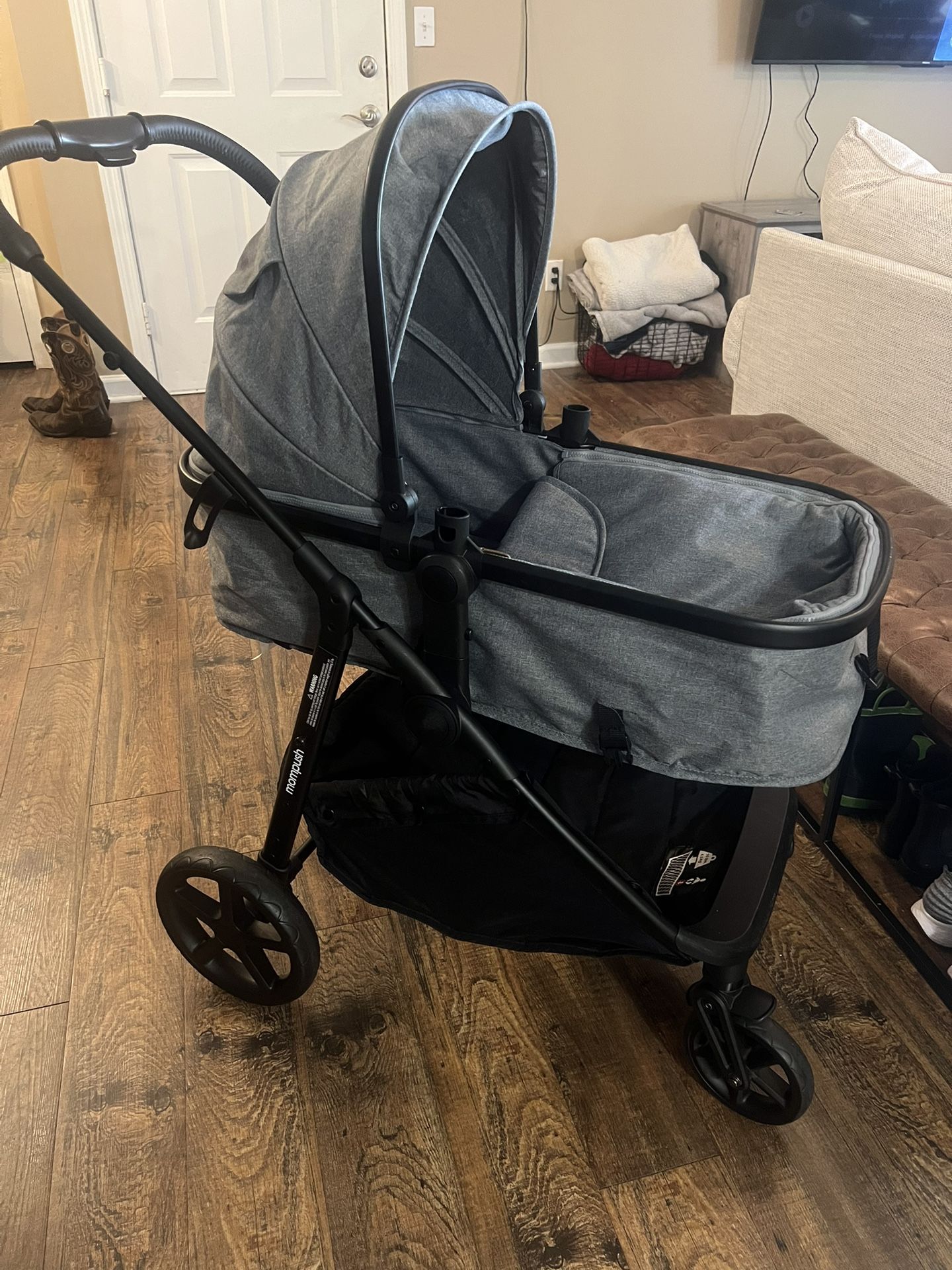 Mom Push Bassinet Stroller Grey