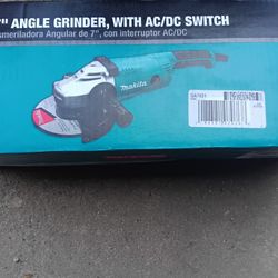 Makita 7-in Angle Grinder With AC/DC Switch