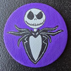 🎨 Hand-Painted Canvas Magnet – Video Game Fan Art! 🎮
