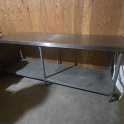 Commercial stainless steel table