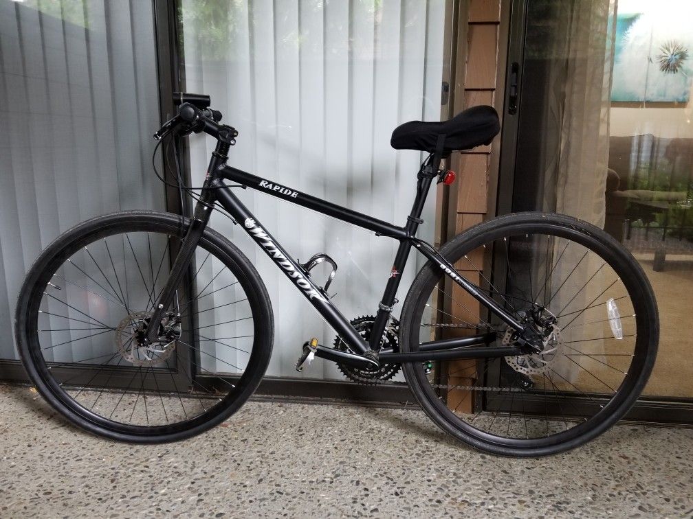 Windsor Rapide Disc hybrid bike