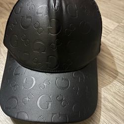 Guess hat
