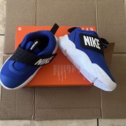 Kids sneakers
