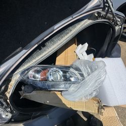 07 Mazda 3 Headlights 