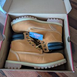 Levi's Fremont Winter Boots, Men's Size 10 (New With Box)
