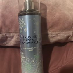 Frosted Coconut Snowball Body Mist 