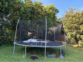 Trampoline